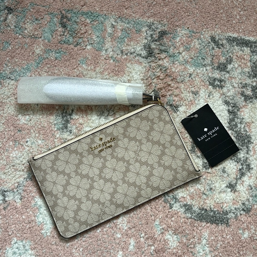 Kate Spade mushroom logo wristlet, Lucy